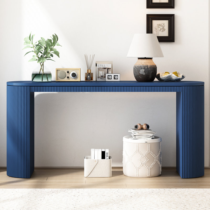Console avec bureau courbé et finition marine pour le salon - détail à rayures verticales latérales dans le bureau