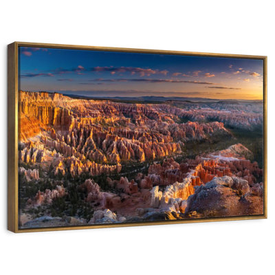 Bryce Canyon At Dawn