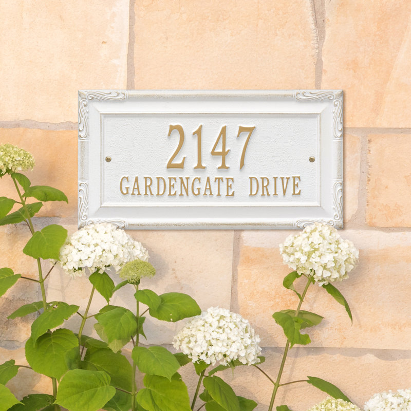 Plaque d'adresse murale sur 2 lignes Gardengate, Bronze, vert-de-gris, Oui