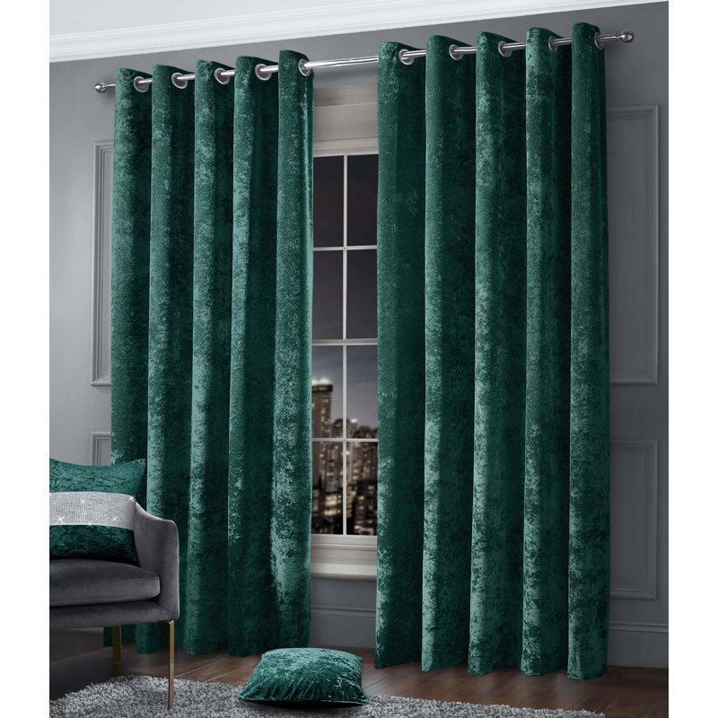 Aaleah Curtain, Emerald Green, 90"