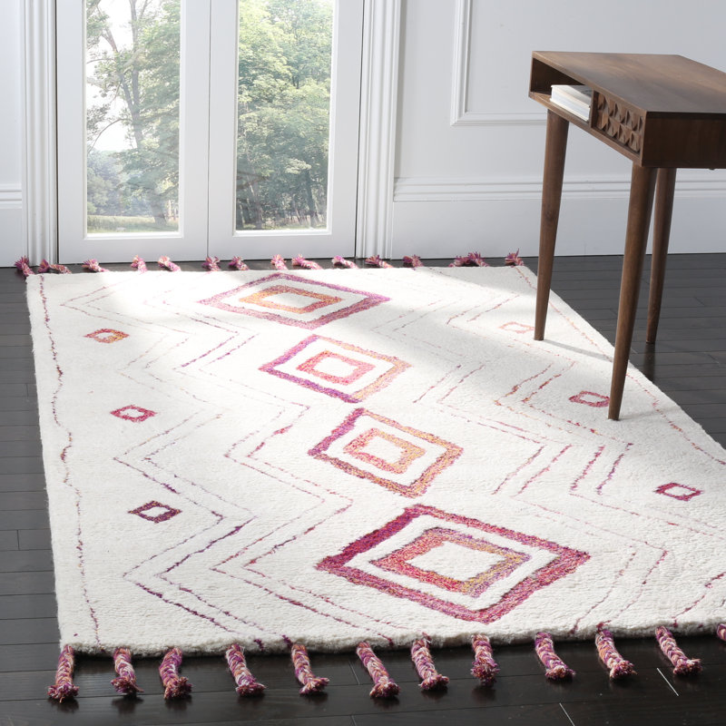 Powell Hand Tufted Performance Southwestern Rug, Rectangle 5' x 8'