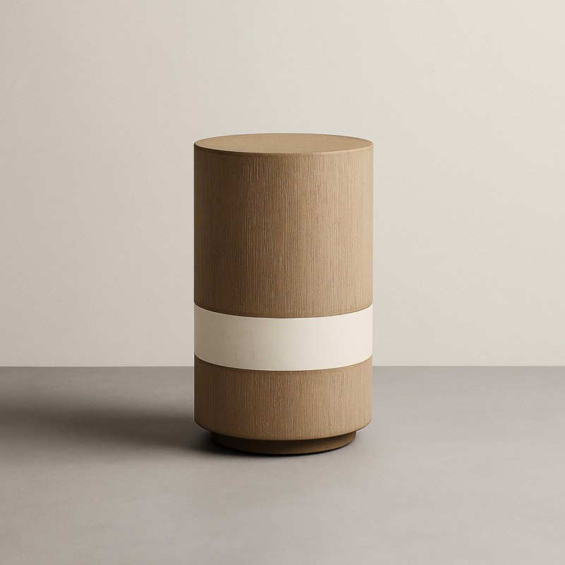 Table d'appoint Spot de couleur caramel avec bande décorative en marbre crème