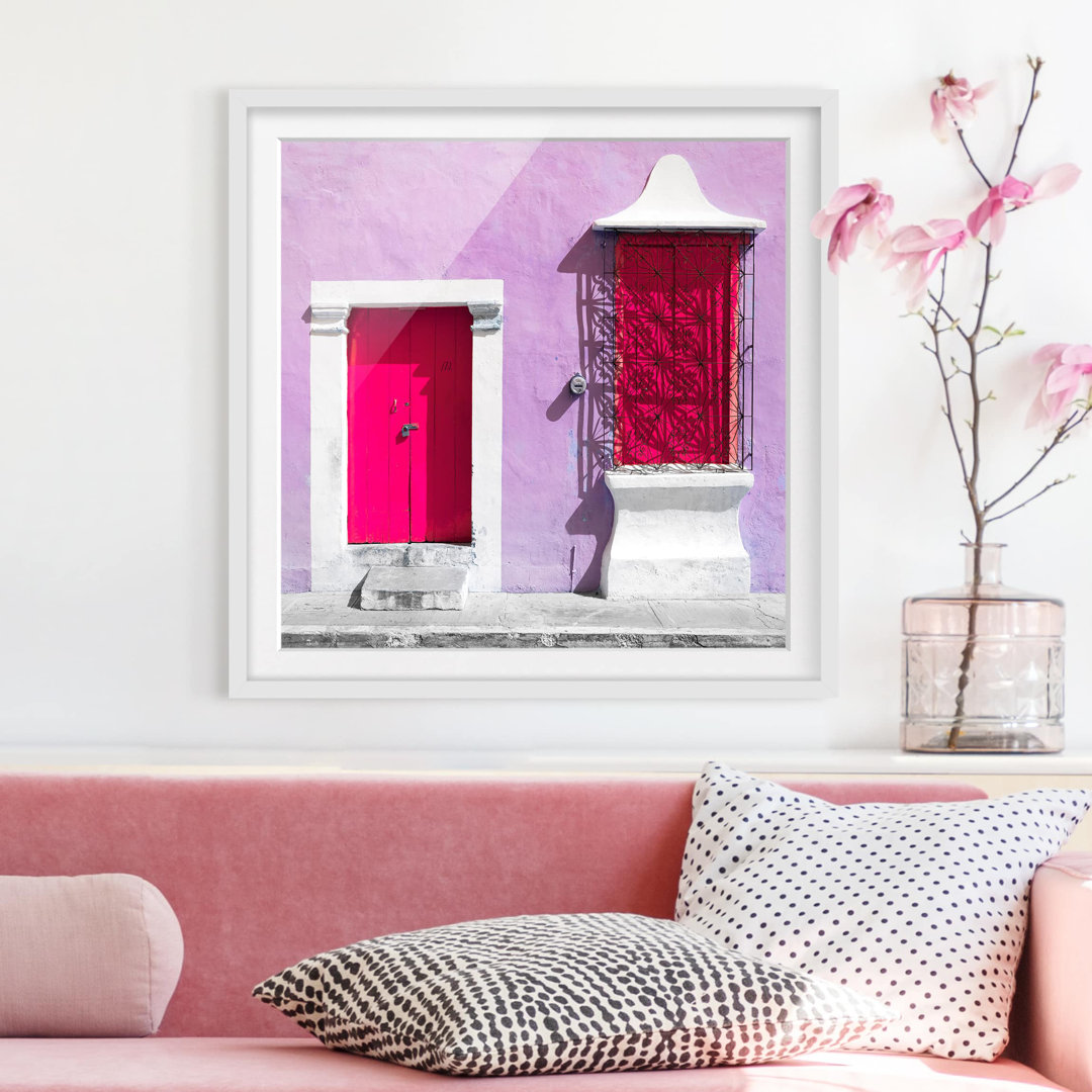 Gerahmtes Poster Pink Facade Pink Door