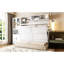 Lit double blanc et tablettes - peu encombrant, convient aux petits appartements et aux espaces de vie pratiques