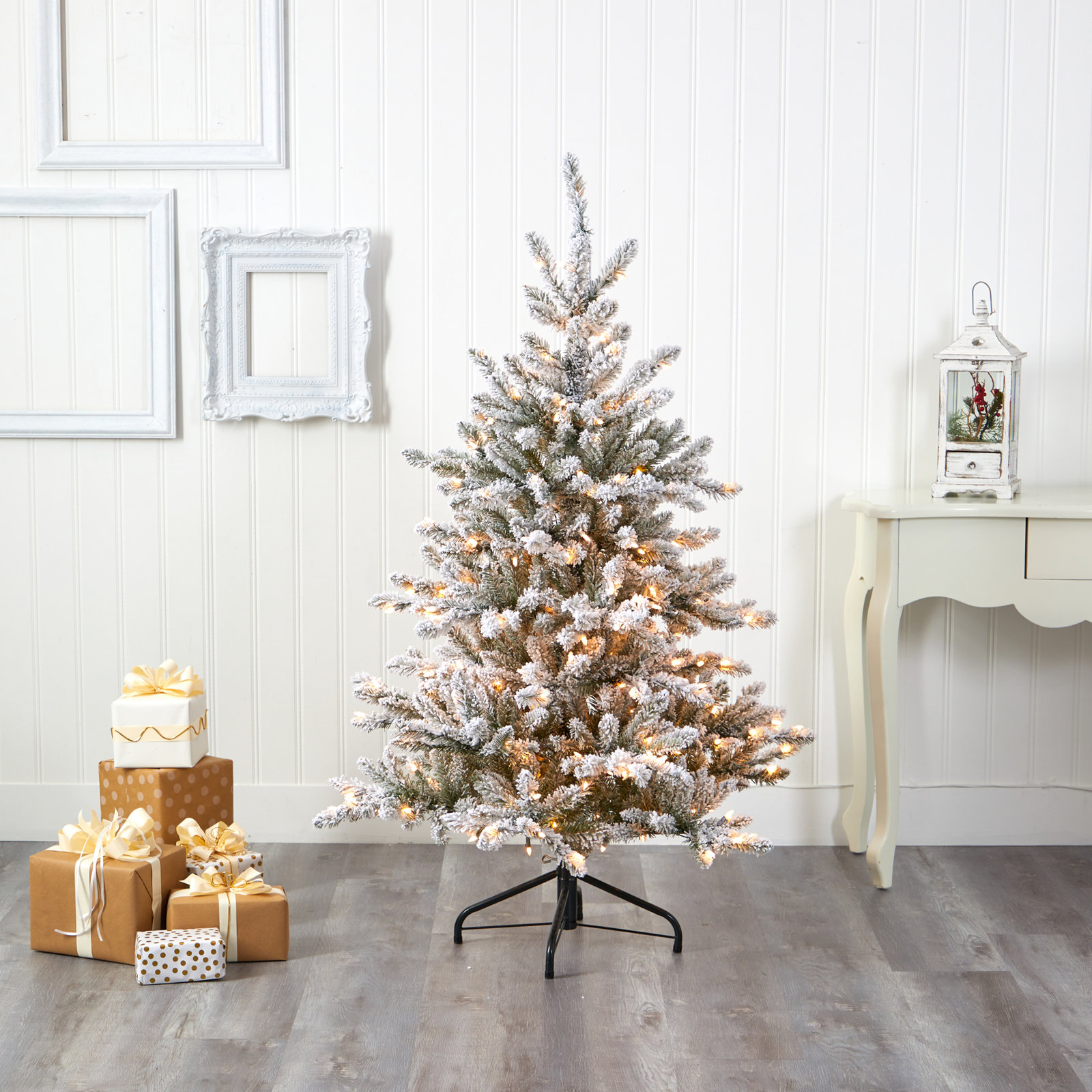 Lighted Artificial Christmas Tree, 5' H