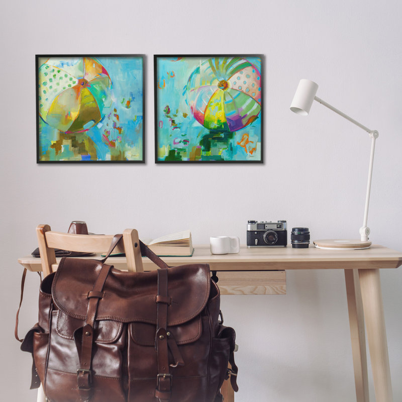 «Abstract Beach Balls Single Photo Frame» par Liz Jardine, 2 pièces sur toile, H 17 po x l 17 po