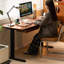 Bureau rectangulaire en noyer massif avec 1 tiroir-130131153