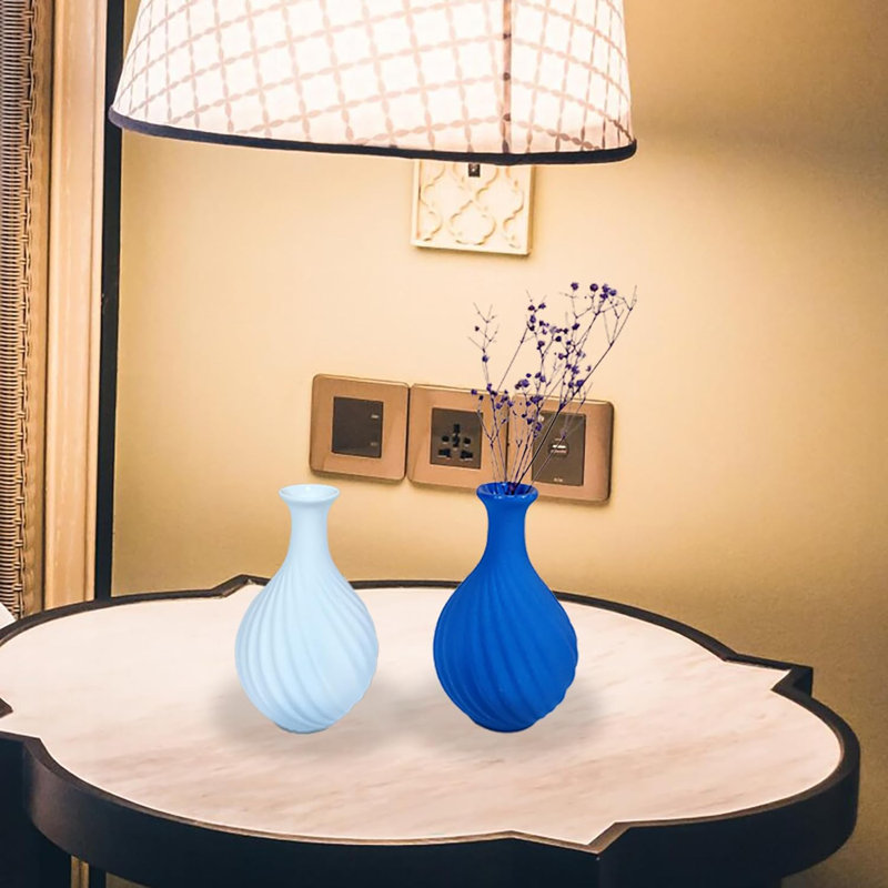Petit ensemble de 4 petits vases en céramique décoratifs pour la maison