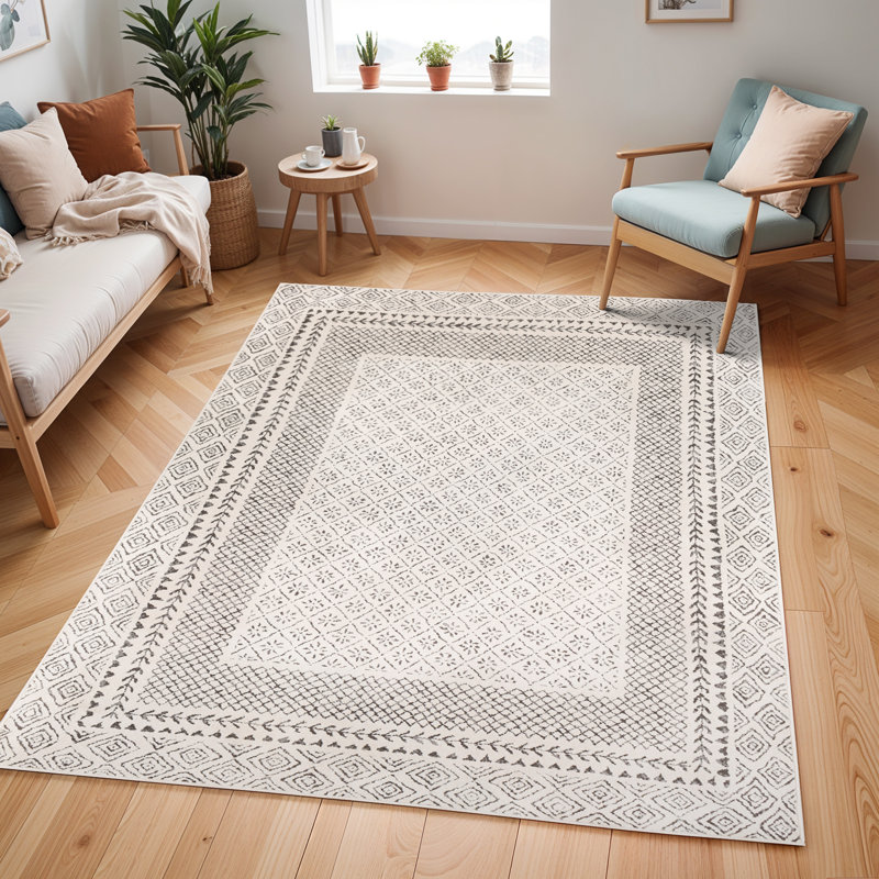 Rich Oriental Area Rug, Rectangle 239 x 312 cm