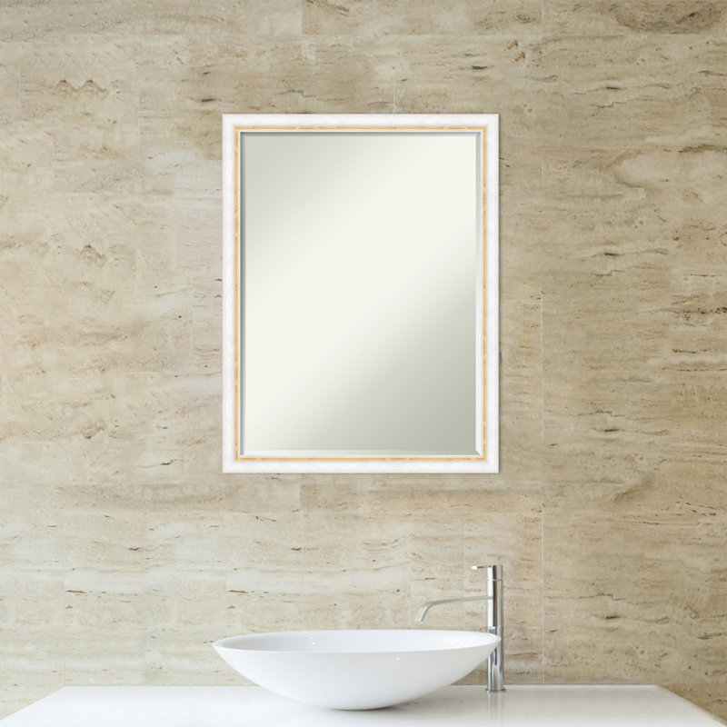 Miroir mural en bois Yusra, 26 po x 20 po, Or blanc