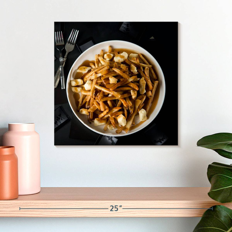 Yarlin Poutine Plate, 16'' H x 16'' W