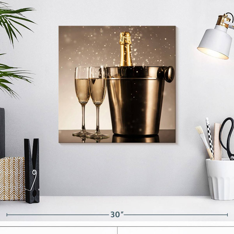 Célébration du Yarlin Golden Champagne