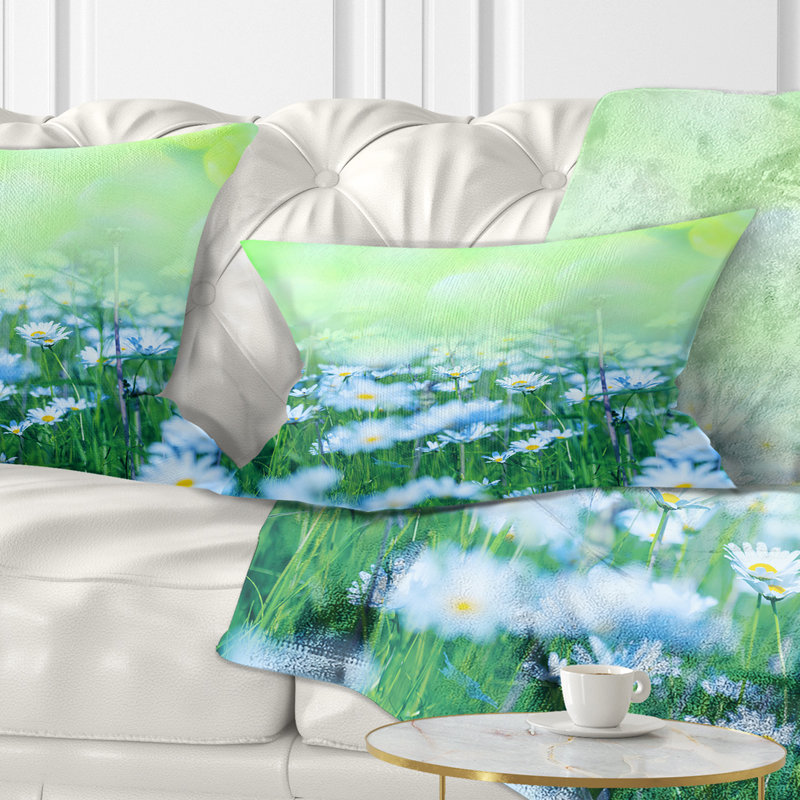 Fleurs de camomille sur fond vert - Coussin décoratif à imprimé floral