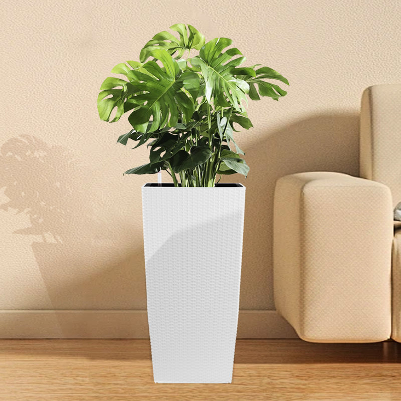 Grand pot à fleurs en plastique blanc avec arrosage automatique pour les espaces intérieurs et extérieurs