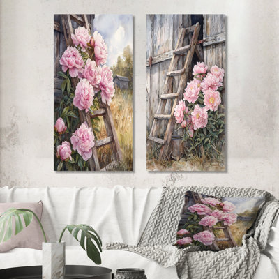 Pivoines par l'échelle de grange I - Collection d'art mural floral 2 pièces