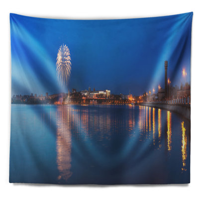 Tapisserie panorama cityscape embankment of city