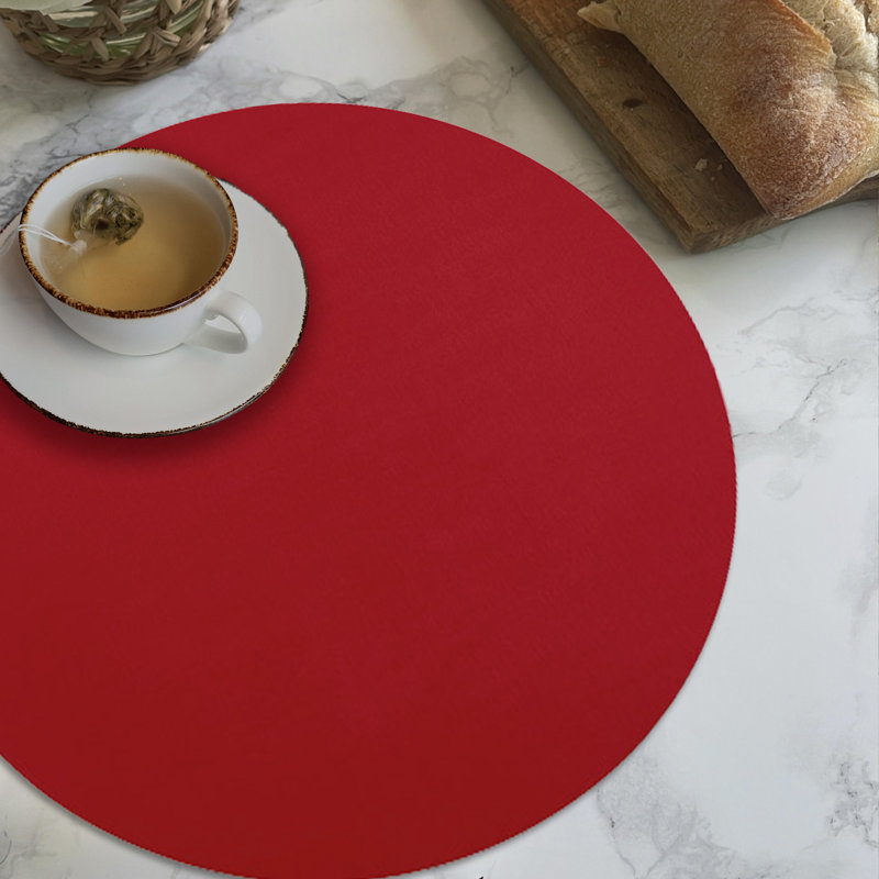 Napperon rouge brillant américain, Rouge