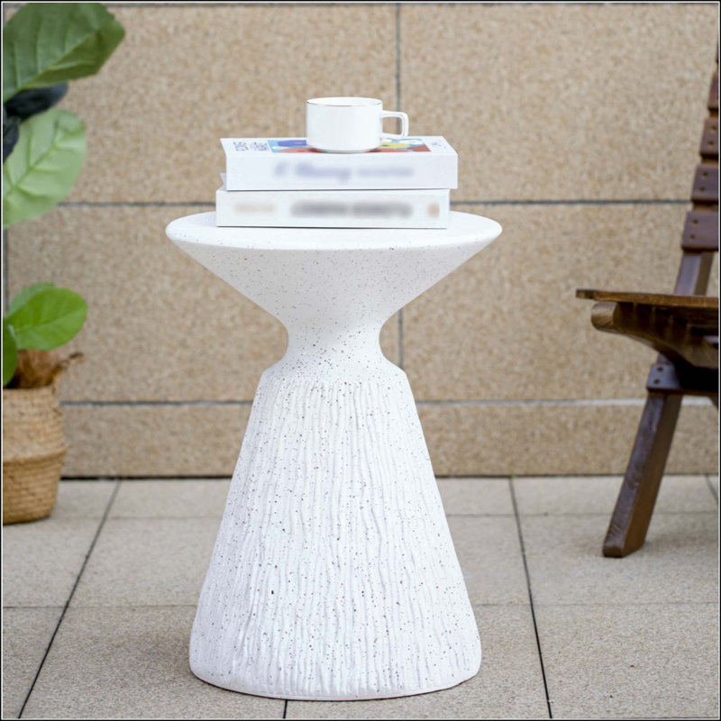Table d'appoint d'extérieur rétro texturée moucheté MGO
