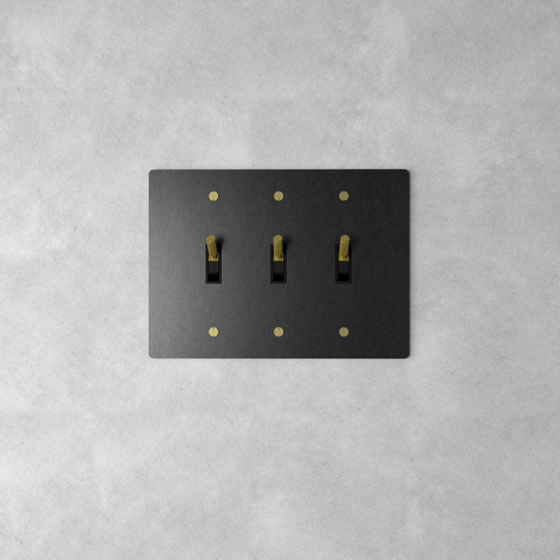Interrupteur à bascule Ozarke, 3 Gang 2 Way, Night Black with Brass