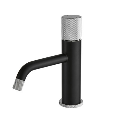 Convenient single lever bathroom taps