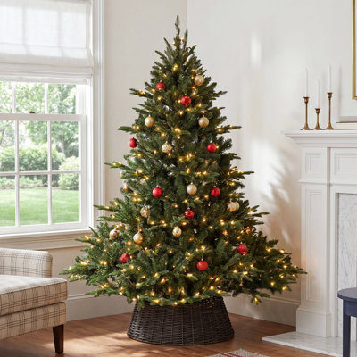 Pre-Lit Christmas Tree