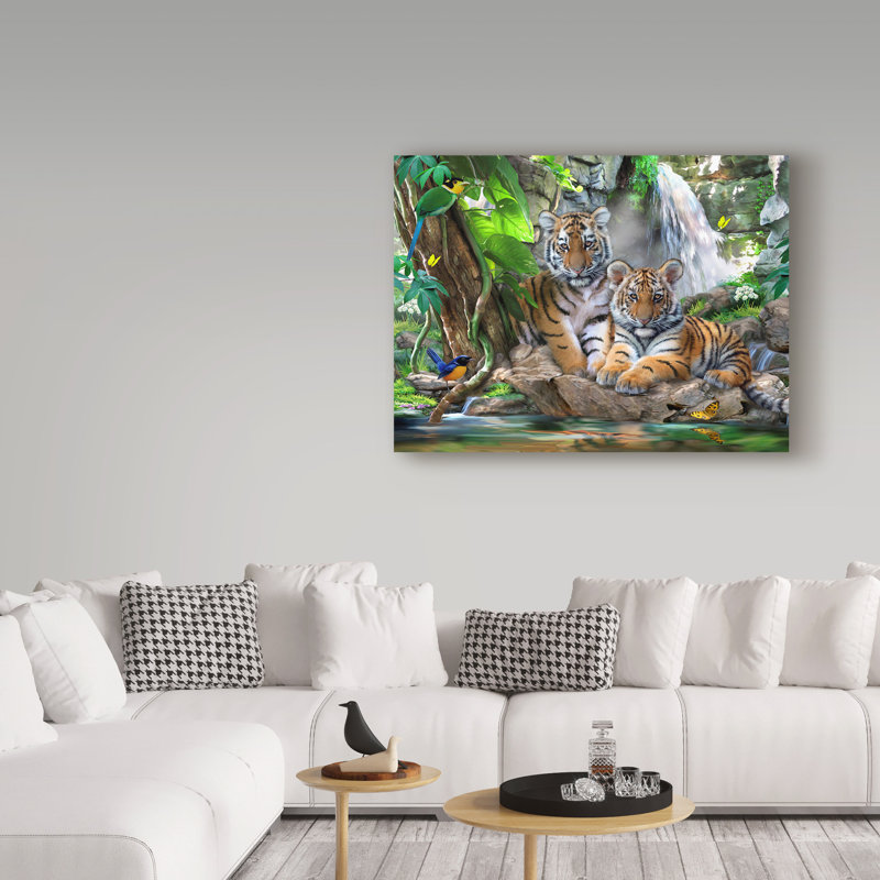 Modern & Contemporary, 14" H x 19" W x 2" D