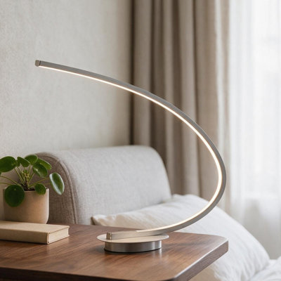 Lampe de table à tube en arc 16 po en nickel brossé Eli