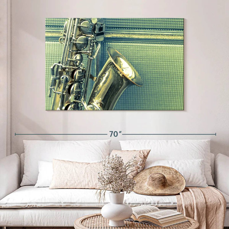 Saxophone Abarca, H 32 po x l 48 po