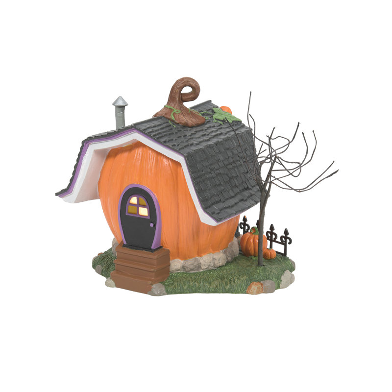 Disney Village Pumpkintown Carving Studio