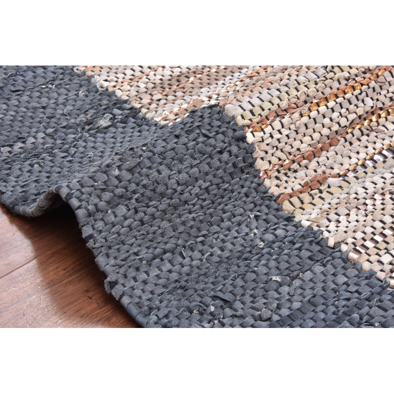 Tapis en cuir fait à la main Brumley, Rectangle 2 pi x 3 pi