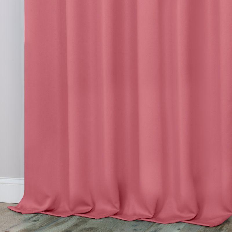 Paire de rideaux obscurcissant avec œillets Millendon, Rose, L 70 po x L 63 po