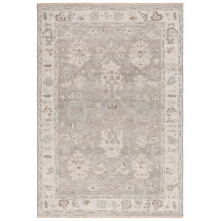 Discover Round Wool Rug Dina Cream in various sizes