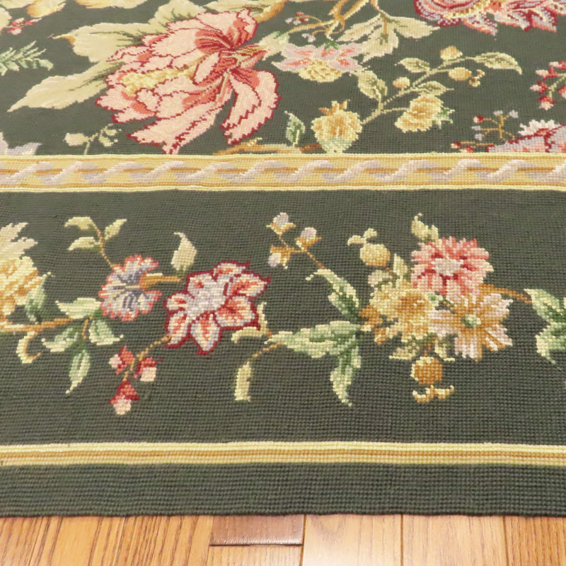 Highland Needleworks Wool Indoor Rug, Rectangle 9' x 12'