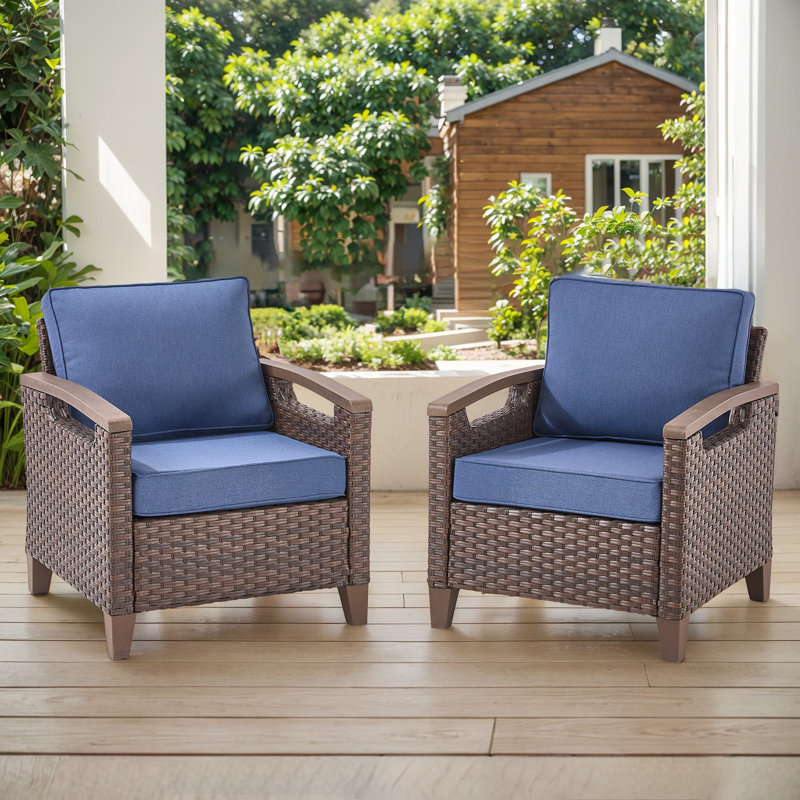Chaises en osier toutes saisons Arundel avec coussins de 4 pouces (ensemble de 2), Bleu