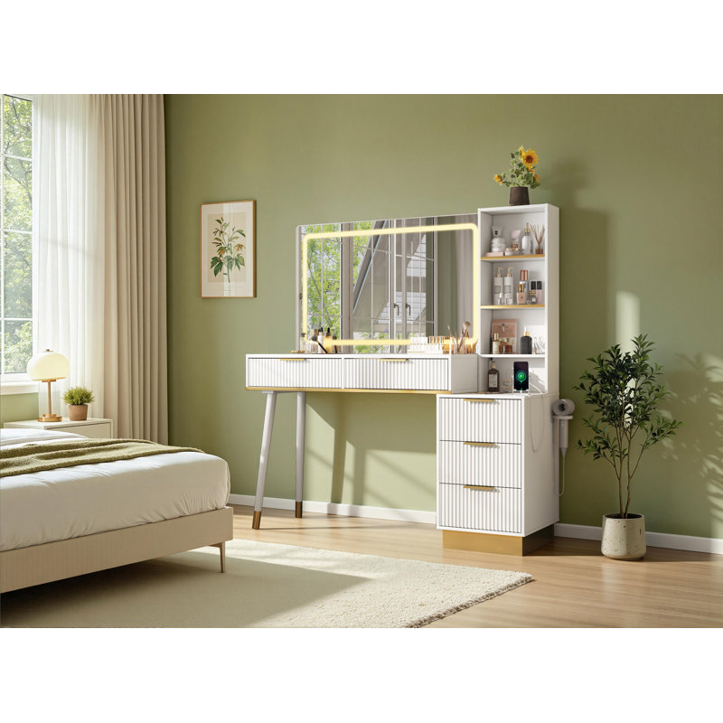 Dressing Table with Mirror