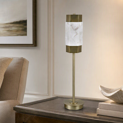 Lampe de buffet en métal doré poli de 85,7 cm (33,75 po) de hauteur avec abat-jour spécial en marbre blanc.