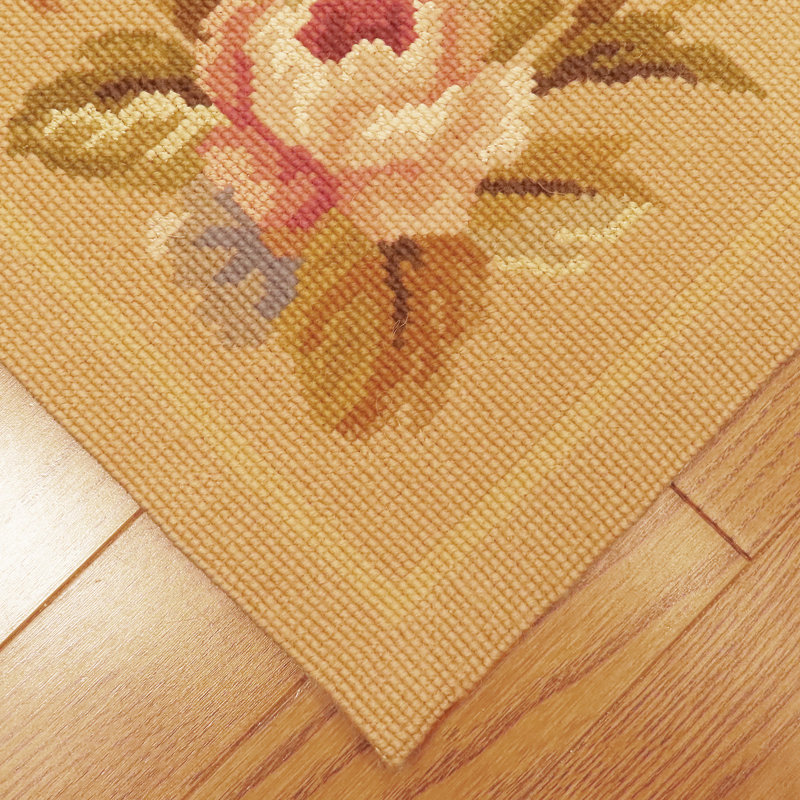 Highland Needleworks Wool Area Rug in Beige, Runner 2'6" x 10'