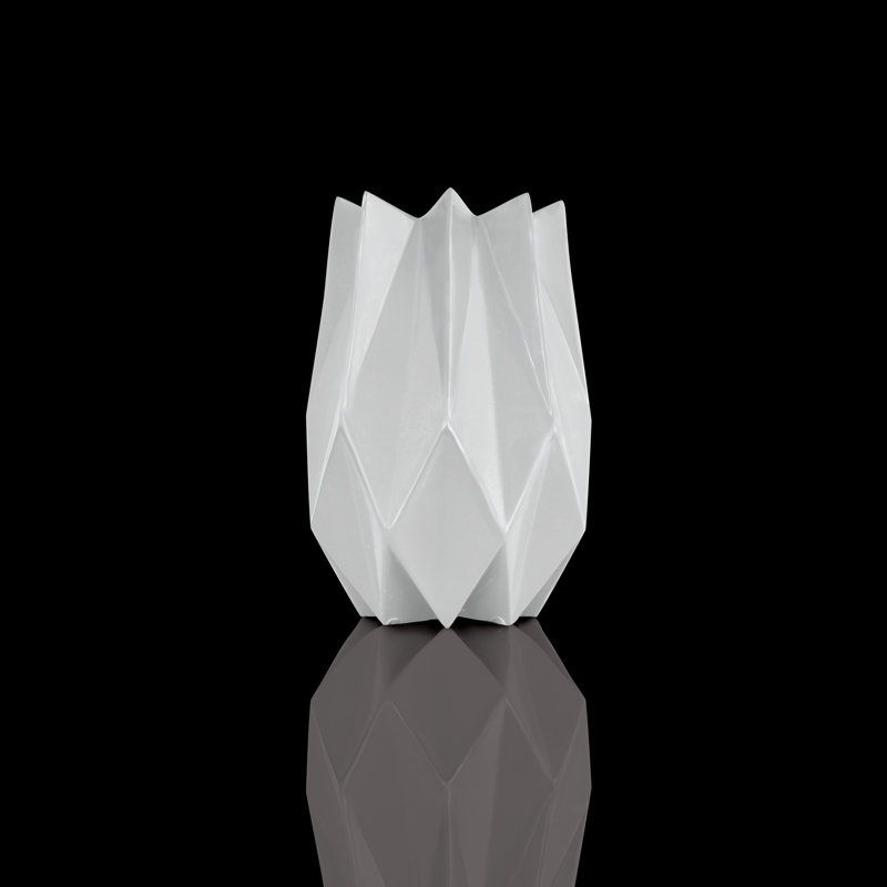 Polygono Star Handmade Table Vase, 18.5cm W x 27cm H x 18.5cm D