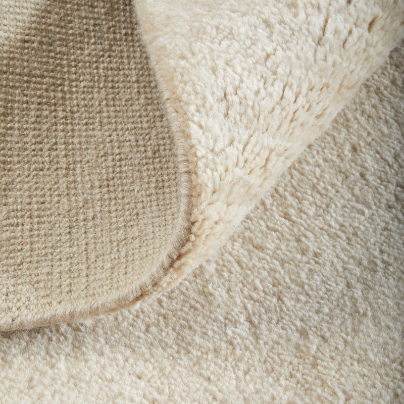 Agape Modern Abstract Ivory Area Rug, Rectangle 5'6" x 8'6"
