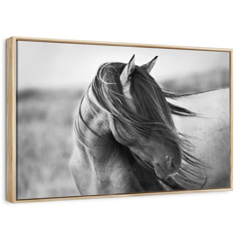 Fierce Grace, Cadre flottant en bois naturel, 37 po x 25 po