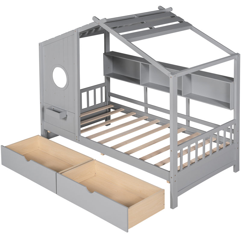Lit simple en bois gris avec rangement et tablette, espace semi-fermé pour une utilisation fiable