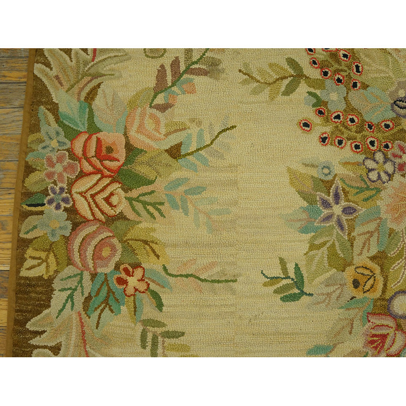 Tapis crocheté One-of-a-Kind American