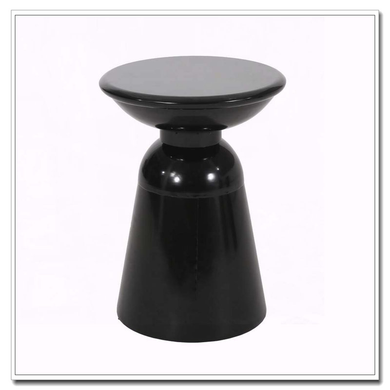 Tables d'appoint d'extérieur en fer avec design évasé, 2, Marine