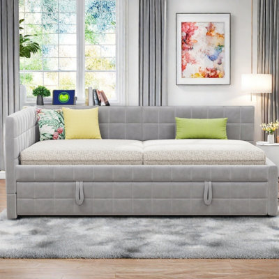 Upholstered L-shaped Daybed With Pop Up Trundle, Usb Ports And Square-block Pattern by Latitude Run