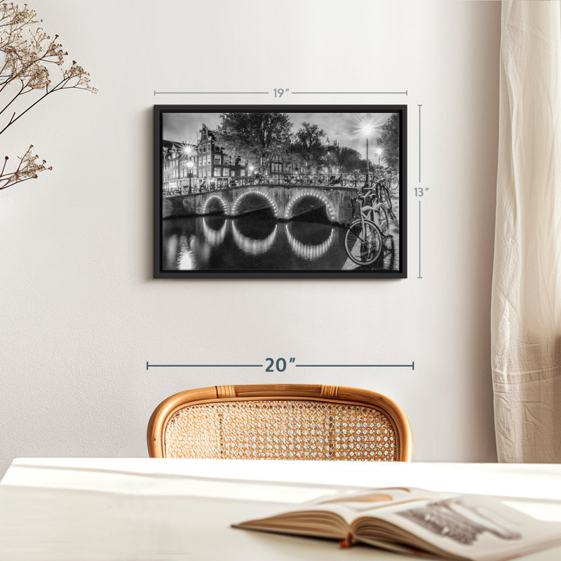 «Modern View Amsterdam Wall Art», H 13 po x l 19 po