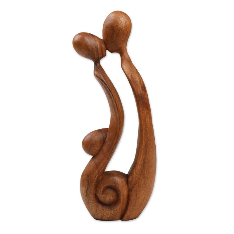 Sculpture en bois best baiser Steyning