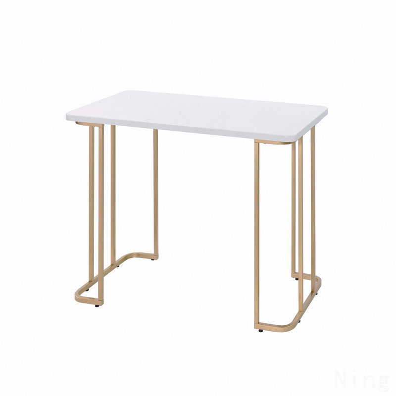 Bureau d'écriture blanc et doré
