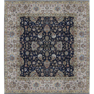 Sona Wool Oriental Area Rug in Black/Beige