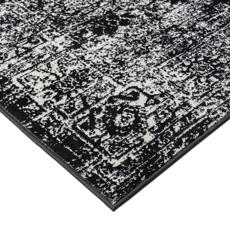 Tapis persan tissé délavé rétro