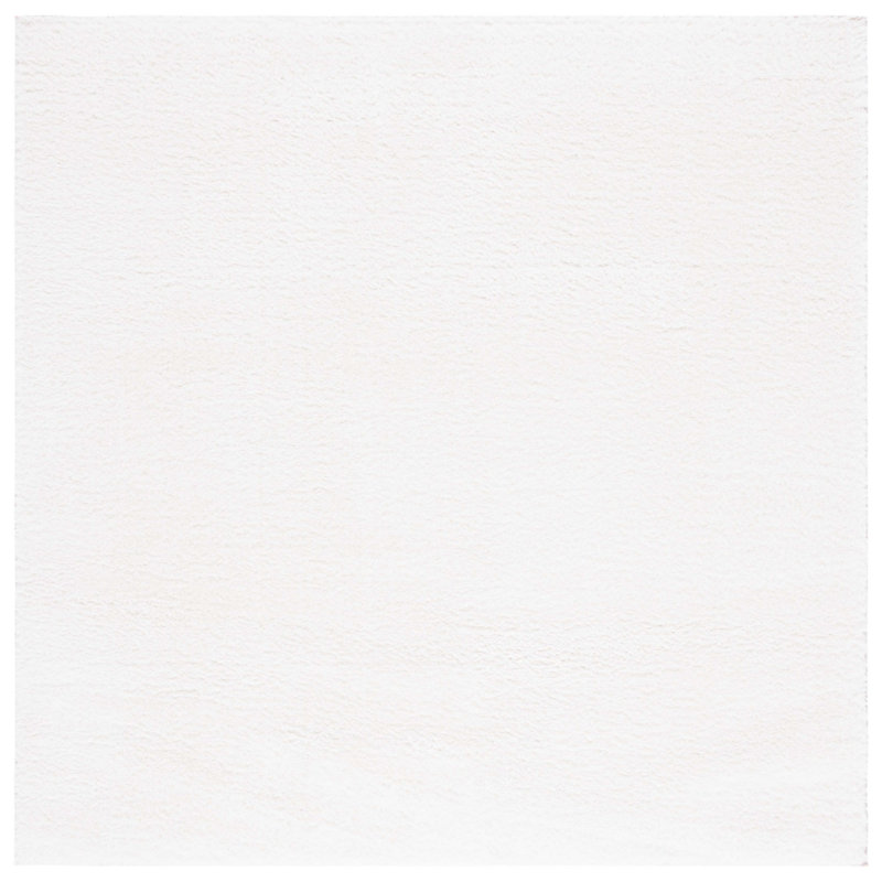 Tapis blanc Coucou, Carré 6 pi 7 po
